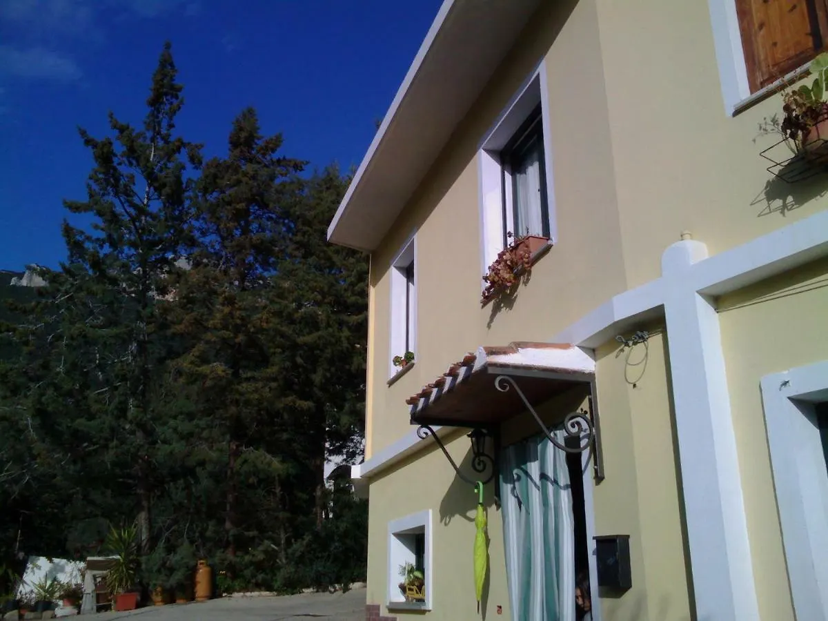 Maison d'hôtes Locanda D'Ogliastra, Triei