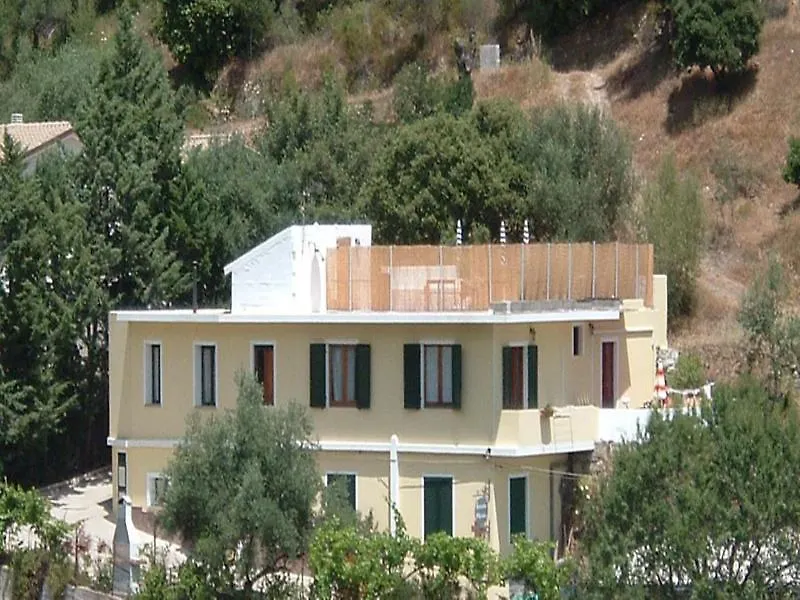 Locanda D'Ogliastra, Triei
