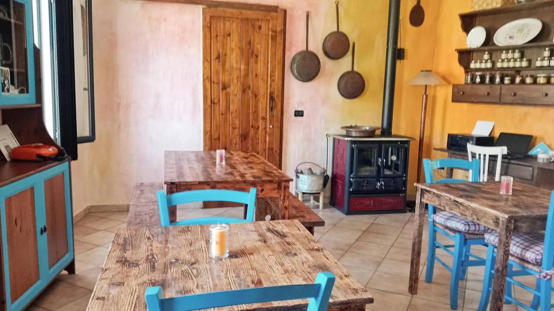 Locanda D'Ogliastra, Triei 2*,